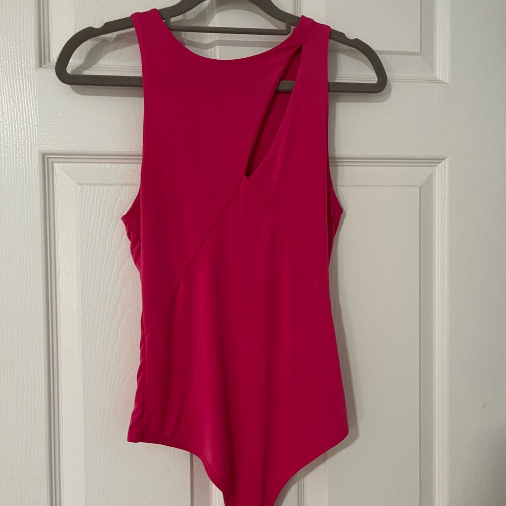 Women's Pink Sleeveless Bodysuit
